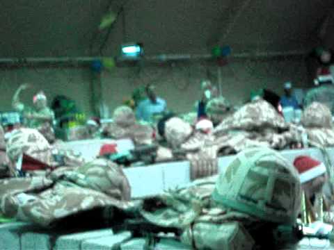 food fight christmas dinner in Iraq