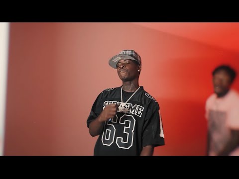 Yc Mula - Love Hurt (feat Que Hitta)