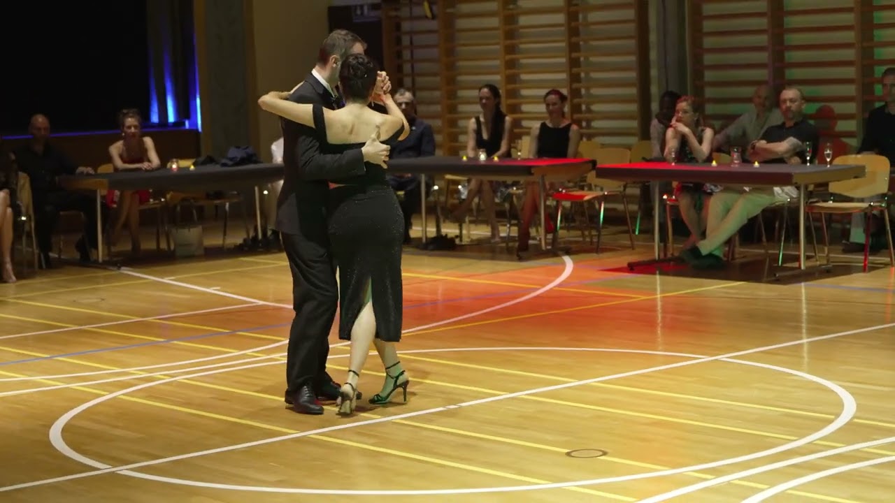 Lorena Tarantino & Gianpiero Galdi dance D'Agostino's Trasnochando at Geneva Tango Weekend 4.6.22