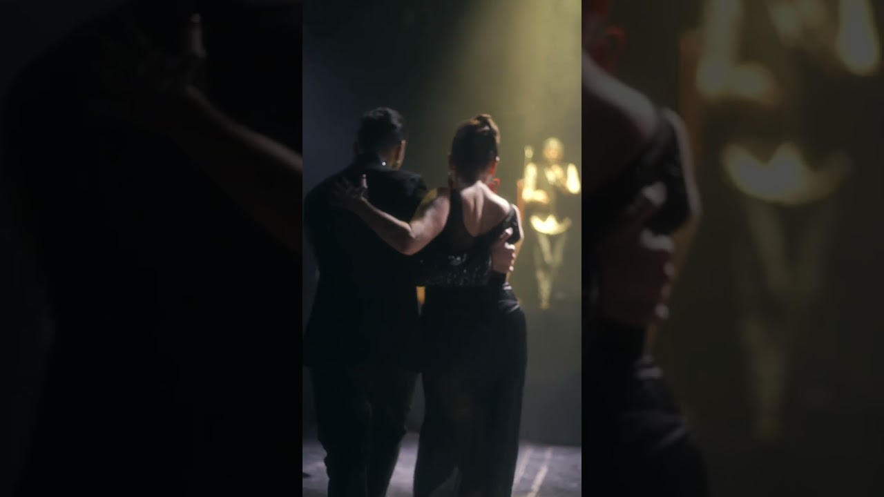 Milena Plebs & Fernando Carrasco "Milena Luz de Seda" de Ariel Prat y Bebe Ponti en Caff