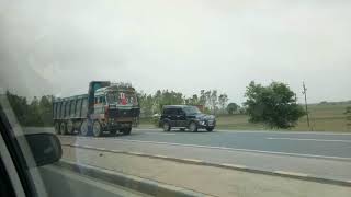 preview picture of video 'Lucknow to Jhansi highway nice road'