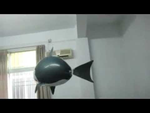 Cool 2-CH Remote Control Flying Shark Air Swimmer