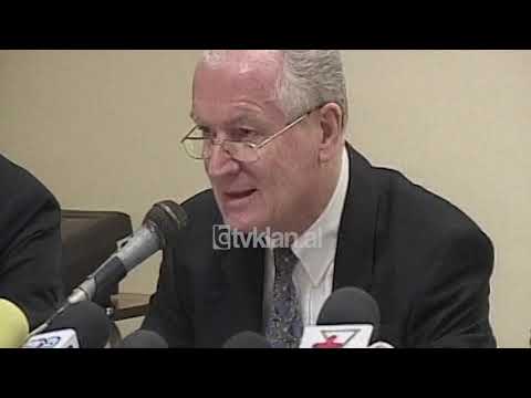 OSBE paralajmeron autoritetet shqiptare te kene kujdes me vendimet e tyre - (18 Prill 2002)