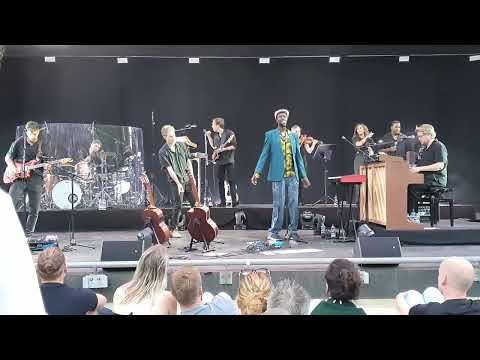 HAEVN - Hold Your Breath feat. Neco Novellas l Zuiderpark Theatre June 27, 2025