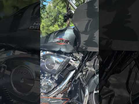 FLTRX 2025 Road Glide™