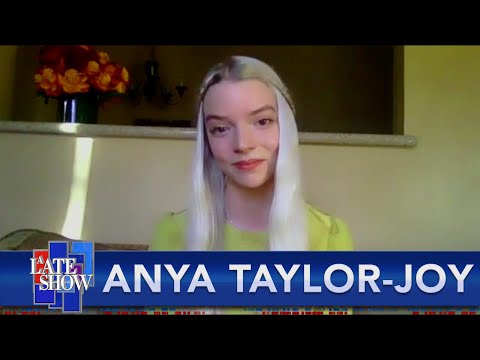 Anya Taylor-Joy Spent Christmas Watching The Entire "Lord Of The Rings" Trilogy