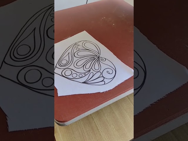 Vídeo relacionado con LLAVERO MUSICA EN FORMA CORAZON CON CLAVE DE FA y CLAVE DE SOL MLI ACN-9062 REGALO MUSICAL - ROCKMUSIC ESPAÑA