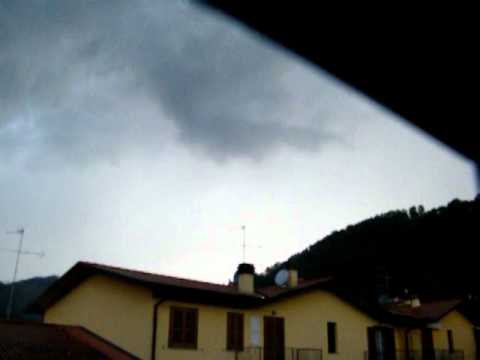 Arrivo temporale 9-6-11 a Villongo