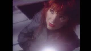 Kate Bush - There Goes a Tenner (Music Video with HQ Sound)