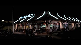 Cheeseburger In Paradise - Jimmy Buffett  (1978)