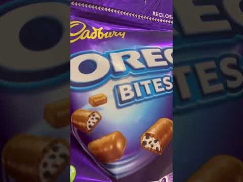 Oreo bites 😋 #cadbury #fypシ #youtubeshorts #shortvideo #asmr #viral #shorts #share #chocolate
