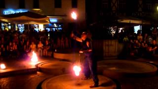 preview picture of video 'Mitternachtsshopping Kirchheim/Teck 2013 - Feuershow Pila Accendi'