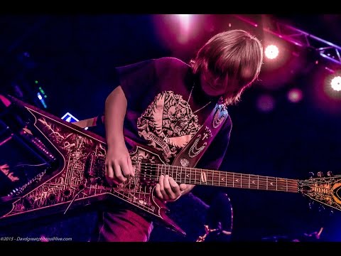 WIRELESS SOUL - Cemetery Gates - Tribute to PANTERA/DIME 25 Years to the Day the  Song Was Released