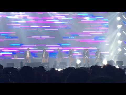 170916 produce101 hands on me #wannaone1stmeetingbkk