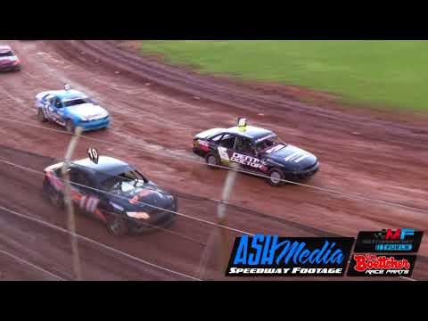 Production Sedans: Maddi McGee Crash - Kingaroy Speedway