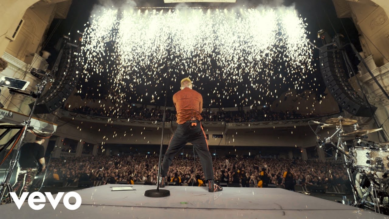 Frank Carter & The Rattlesnakes - I Hate You (Live at Brixton Academy) - YouTube