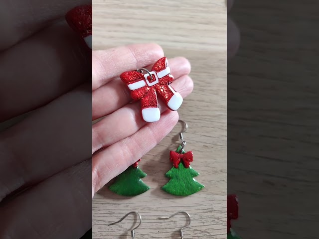 Vídeo relacionado con Sandra Complements - Pendientes largos de acero inoxidable con cierre a presión - Exclusivos y de edición limitada, Regalo perfecto para San Valentín y para lucir en ocasiones formales y casuales