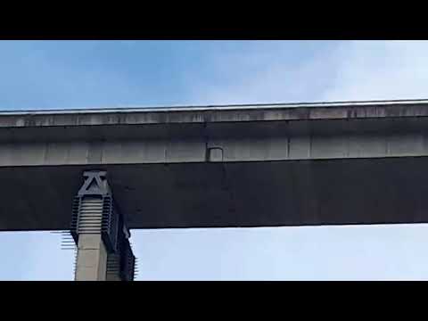 Driving old RazorBackHumeHighway 1960s 1970's, new Hume highway above