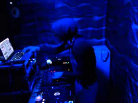 "Spontaneous Alien Abduction #7" Dark Psytrance Live on LUV