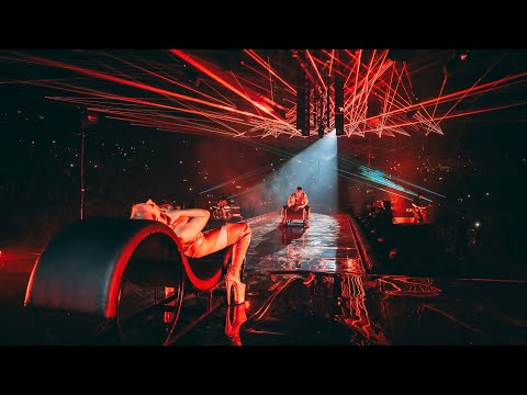 Donatas Montvydas - Mergaitės Nori Mylėt (Live From Žalgirio Arena Show 360)