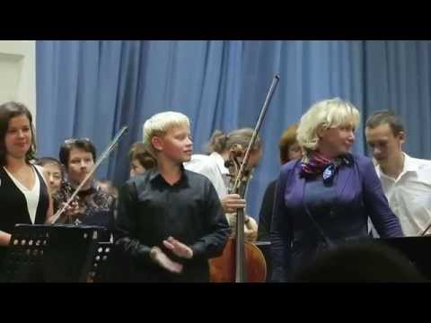 Alexandеr Malofeev -- W. Lutosławski. Variations on a theme by Paganini.