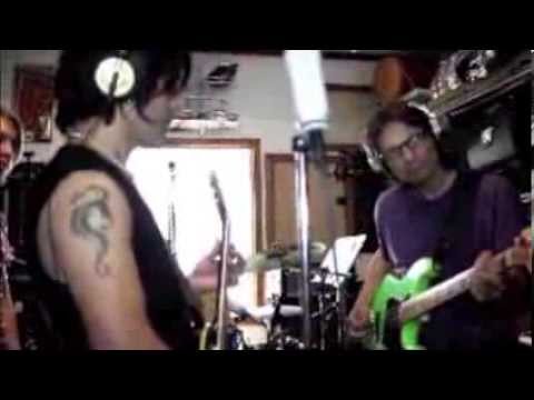 Steve Conte NYC Album Sessions: Dennis Dunaway of Alice Cooper Band on bass!