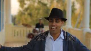 רועי ידיד - הללויה (הקליפ הרשמי) - התמונה מוצגת ישירות מתוך אתר האינטרנט יוטיוב. זכויות היוצרים בתמונה שייכות ליוצרה. קישור קרדיט למקור התוכן נמצא בתוך דף הסרטון