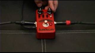 Video thumbnail for Subdecay - Flying Tomato Fuzz by Guitar Gear