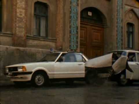 Kottan - Running Gag: Autotür