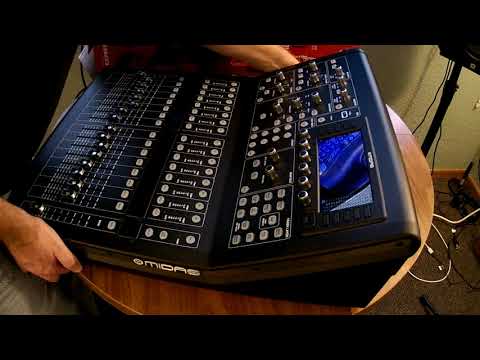 Unboxing my new Midas M32R Live Console