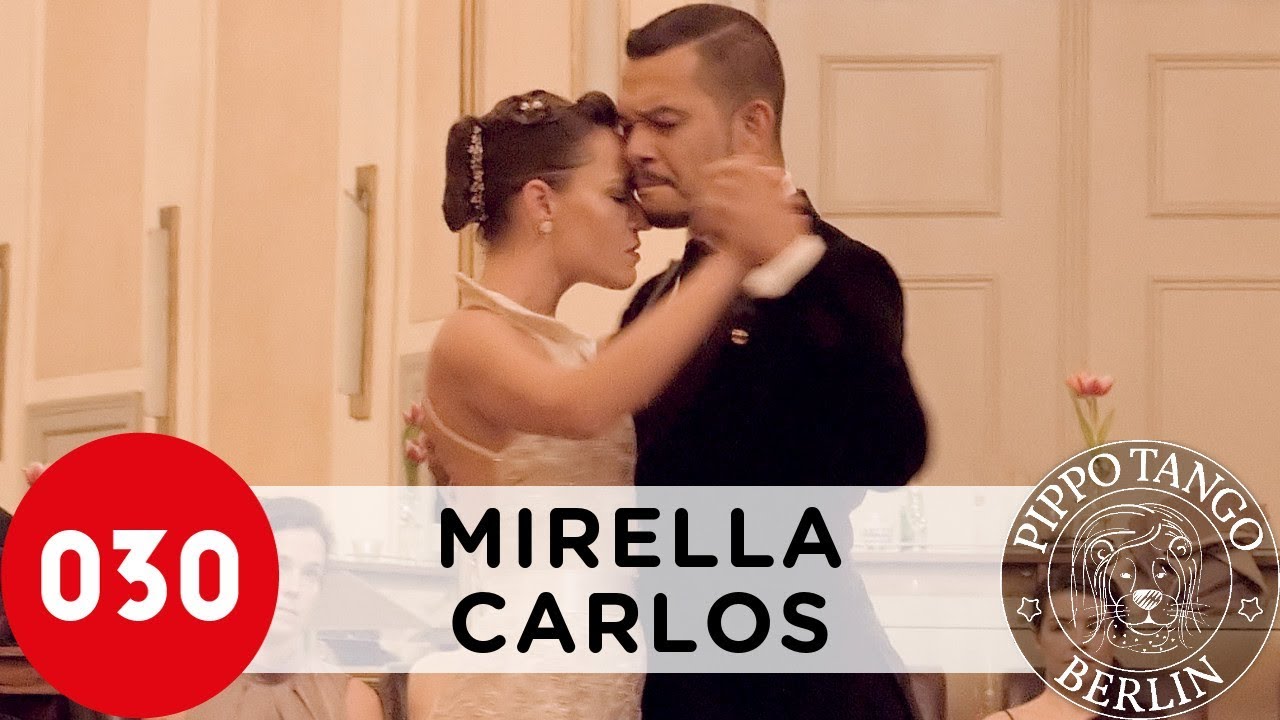 Mirella and Carlos Santos David – Farol