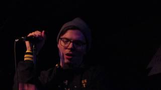 Kevin Garrett - "Pulling Me Under" (Live in Cambridge)