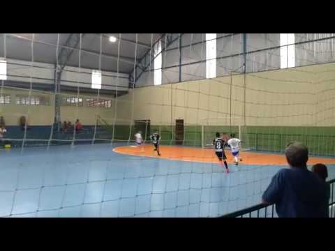 Meu gol pelo time do Santo André futsal pelo campeonato Metropolitano A2.Cat:Sub 12  noooiiis.