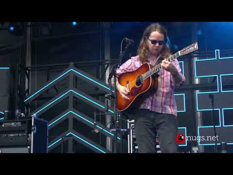 Drifting With The Tide - Billy Strings