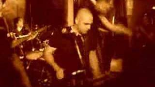 Gallows - Just because you sleep next to me ... - LIVE 2005