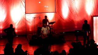 Tom Vek 01 Someone Loves You Shepherds Bush Empire London 16112011