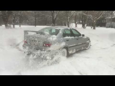 RikoFlash: Snow Action 2. - BMW 323i (E36) #mpacket