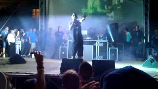 Clementino feat. Tayone live for Cimitile - Hannibal rapper + Animals - 09.09.2012