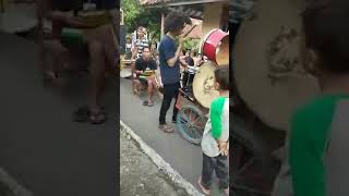 Download lagu Edisi ngabuburits cover perjuangan dan doa mp3