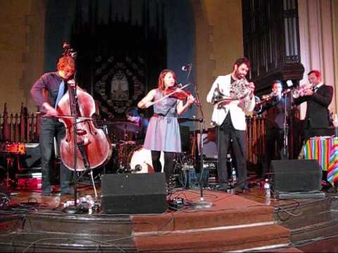 Bell Orchestre - Air Lines/Land Lines (live in Kingston)