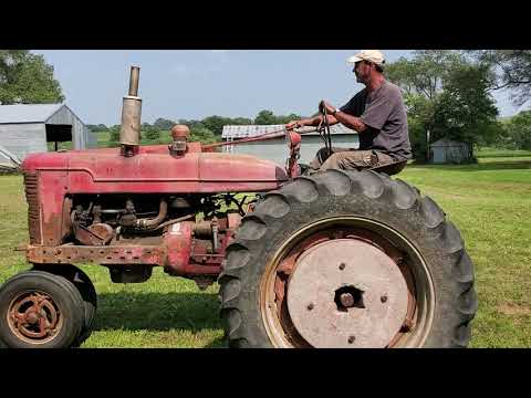 1941 Farmall M Tractor - Selling on BigIron Auctions - Sept. 1, 2021