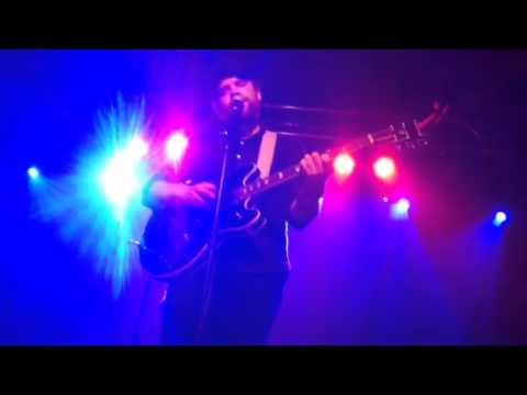 Poke- Owl John (Scott of Frightened Rabbit)- Live at Oslo in London (Aug 6, 2014)