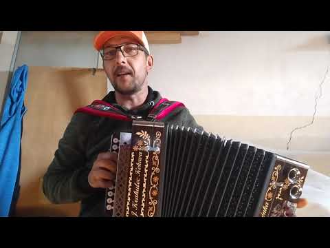 šla z Hriňovej jedna žena.....