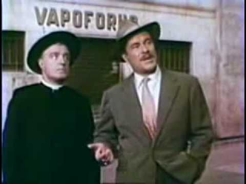 Vittorio De Sica and Amedeo Nazzari in "Anna di Brooklyn"