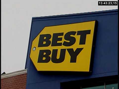 Shopping at a Best Buy store in 2005