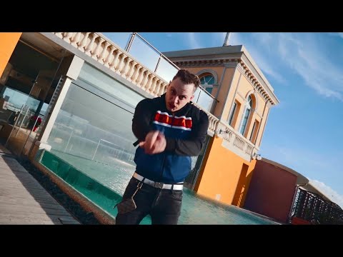 LUSCIÀ - ALIEN SAVAGE 3