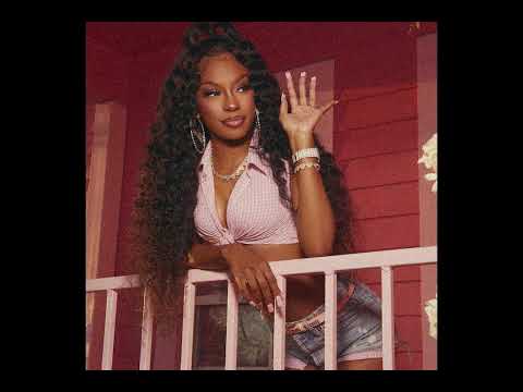 (FREE) Flo Milli Type Beat 2022 | Saweetie x Megan Thee Stallion Type Beat 2022 - "MOVE IT"