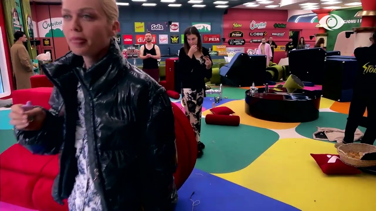 “Unë nuk prek asgjë”/ Agravon debati mes banorëve për rrëmujën