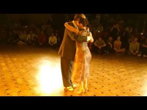  Horacio Godoy  and  Magdalena Gutierrez  are  dancing  to  the  milonga  "  Reliquias Porteñas  "  by  Sexteto Milonguero  at  Brussels Tango Festival  in  2014