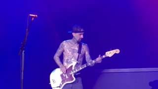 blink 182 LIVE in Houston Texas playing blowjob with Travis Barker on bass